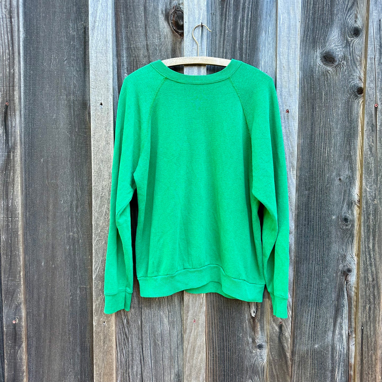 Kelly Green Raglan