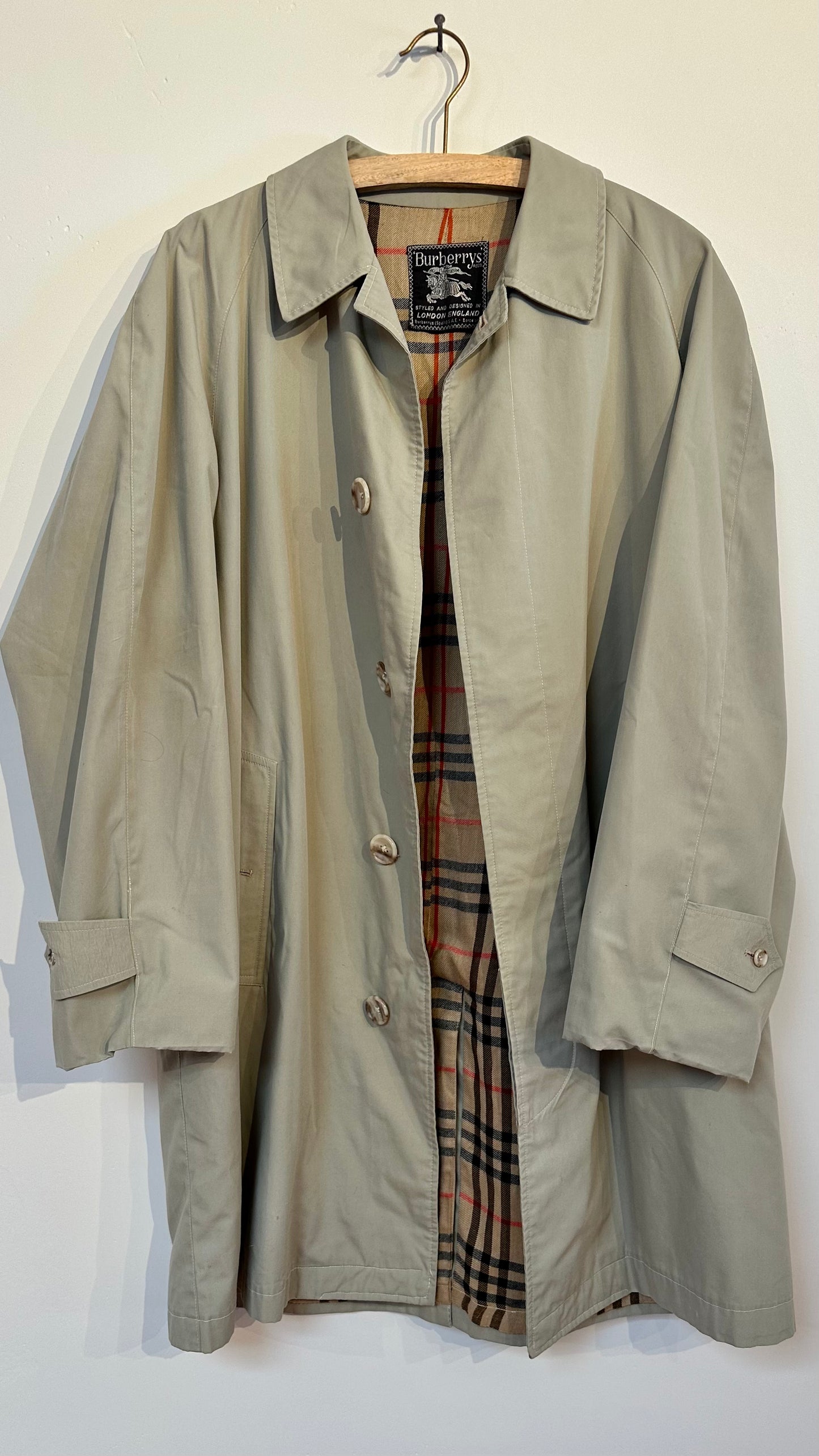 Burberry Trench 2