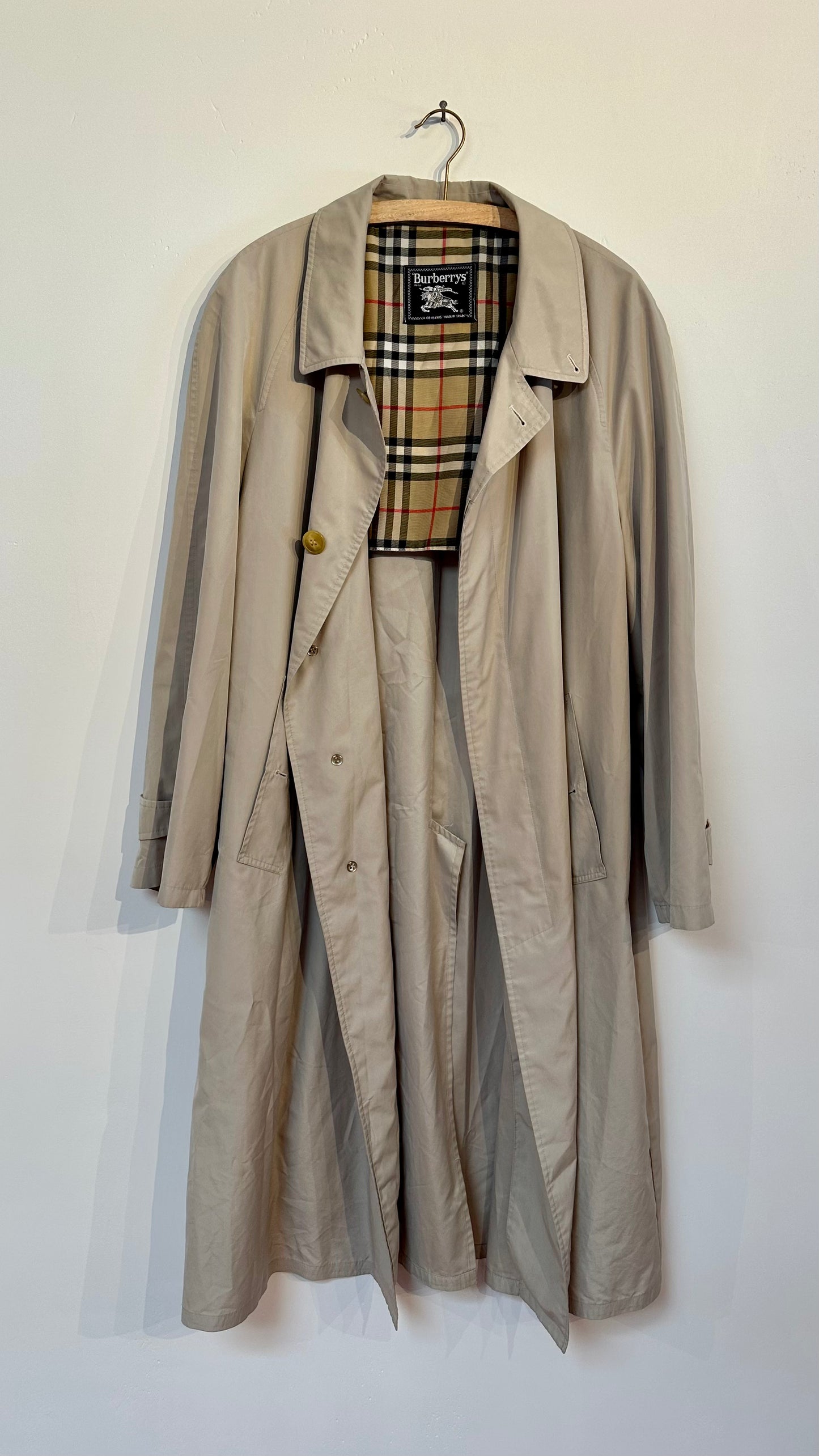 Burberry Trench 1